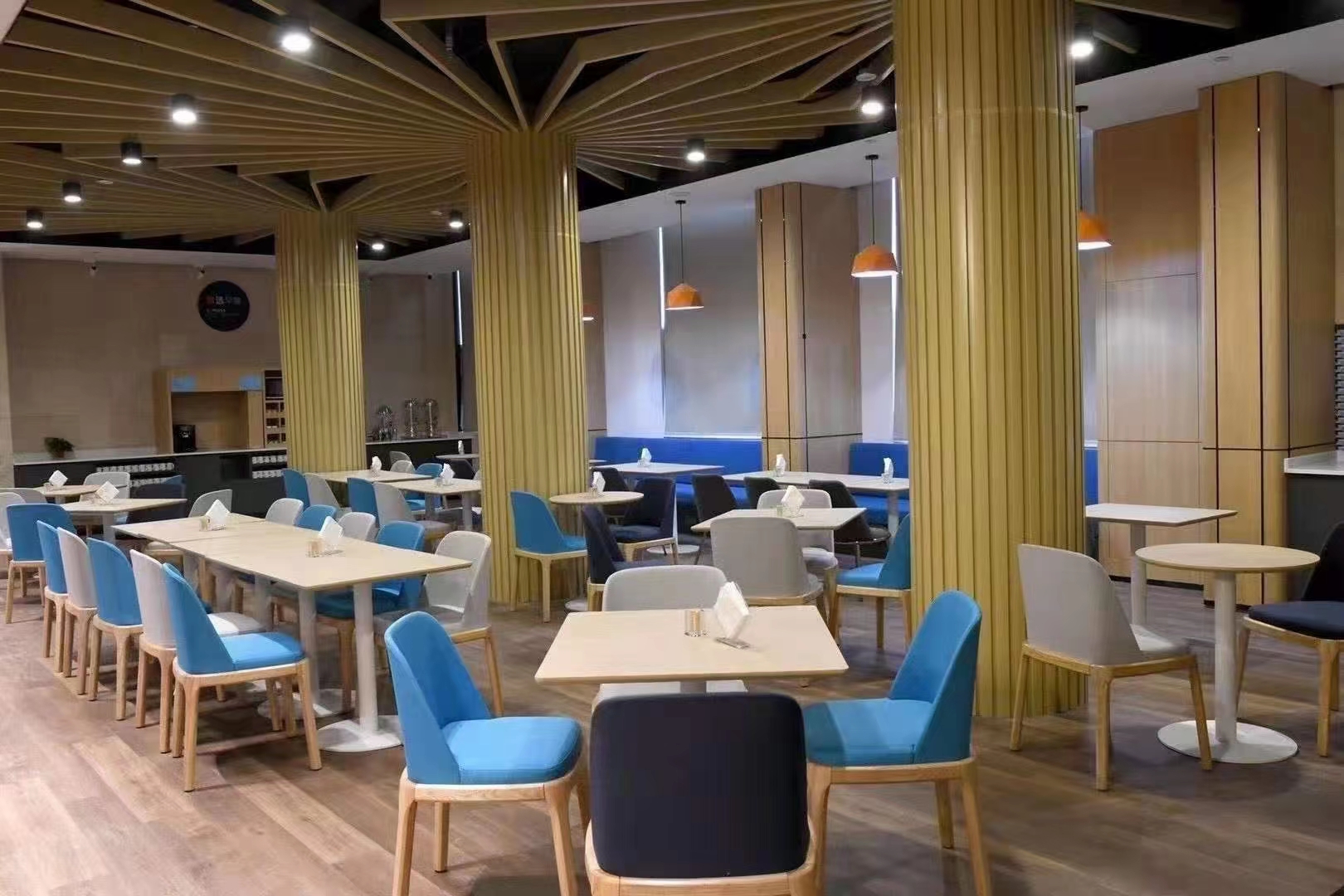 da3a3c5c-7880-487f-b837-f7b856a162e6 da3a3c5c-7880-487f-b837-f7b856a162e6